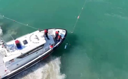 Antalya Sahil Güvenlik, Kaçak Su Sporlarının Önünü Kesti