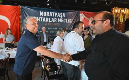 Muratpaşa'da Muhtarlar Meclisi Toplandı: Başkan Uysal'dan Birlik Mesajı