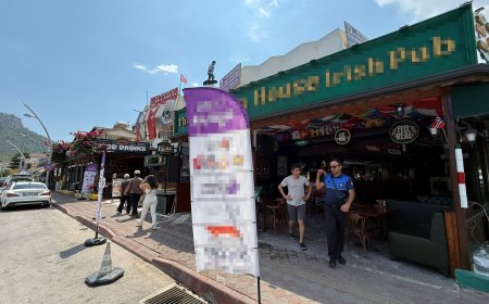 Kemer'de Kaldırım İşgallerine 'Dur' Denildi: Zabıta Ekipleri Denetimlere Başladı