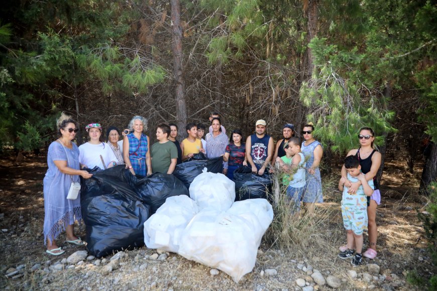 Antalya’da Otizmli Çocuklar, Yangınlara Karşı Ormanı Temizledi