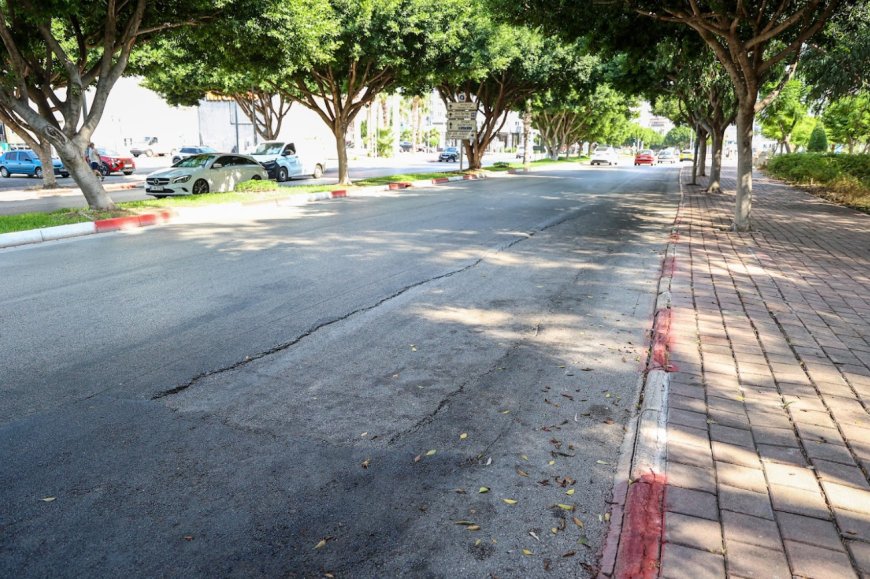 Antalya Büyükşehir’den Yol Güvenliği Adımı: Uncalı Caddesi'nde Bakım Başlıyor
