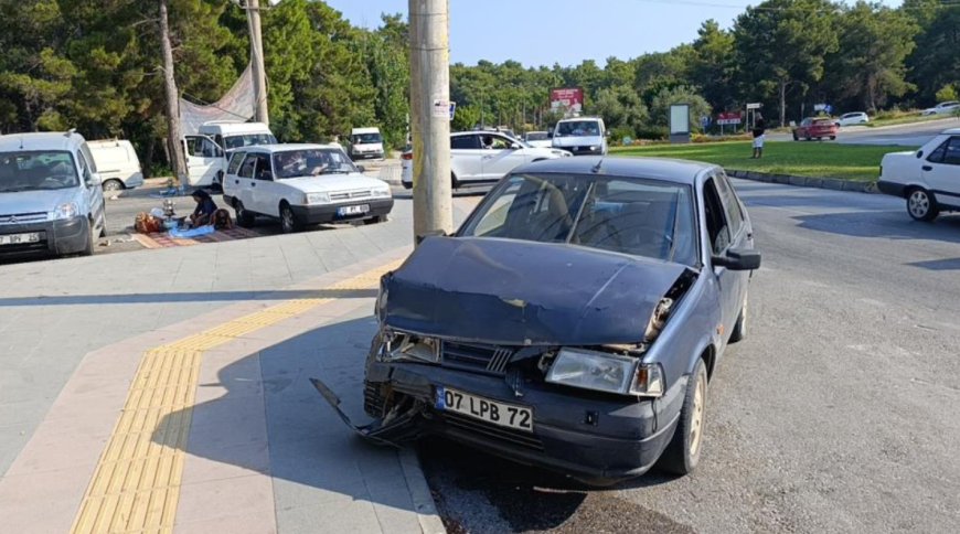 Manavgat’ta Zincirleme Kaza: 2 Kişi Yaralandı