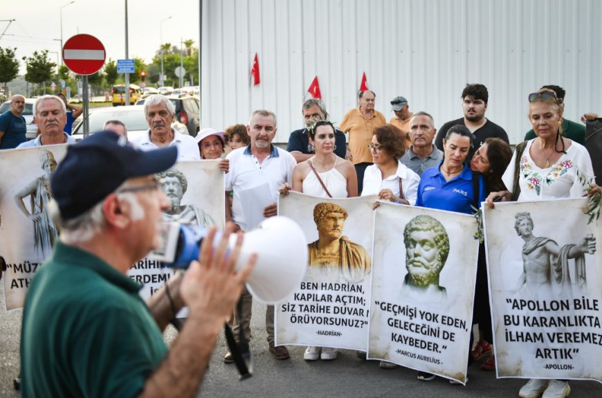Antalya Müzesi İçin Kültür Nöbetinde Bu Kez ASSİM Dernekleri Vardı