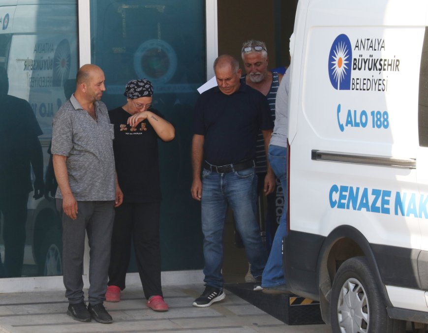 Antalya’da Telefon Tartışması Kanlı Bitti: 1 Ölü, 1 Yaralı
