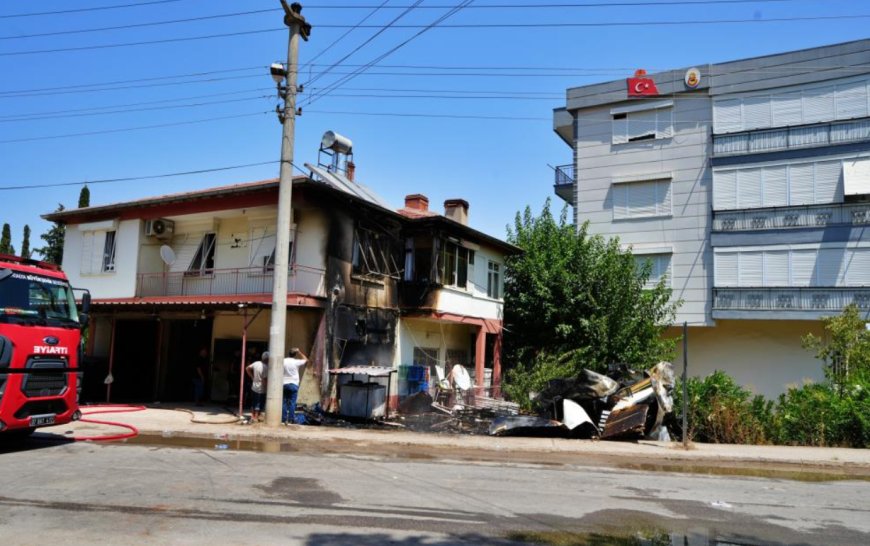 Konyaaltı’nda Soğuk Hava Deposunda Yangın