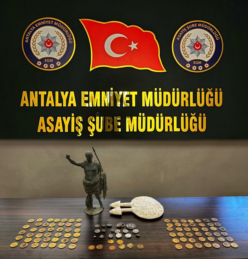 Antalya'da Sahte Tarihi Eserle Dolandırıcılık Operasyonu: 2 Şüpheli Tutuklandı