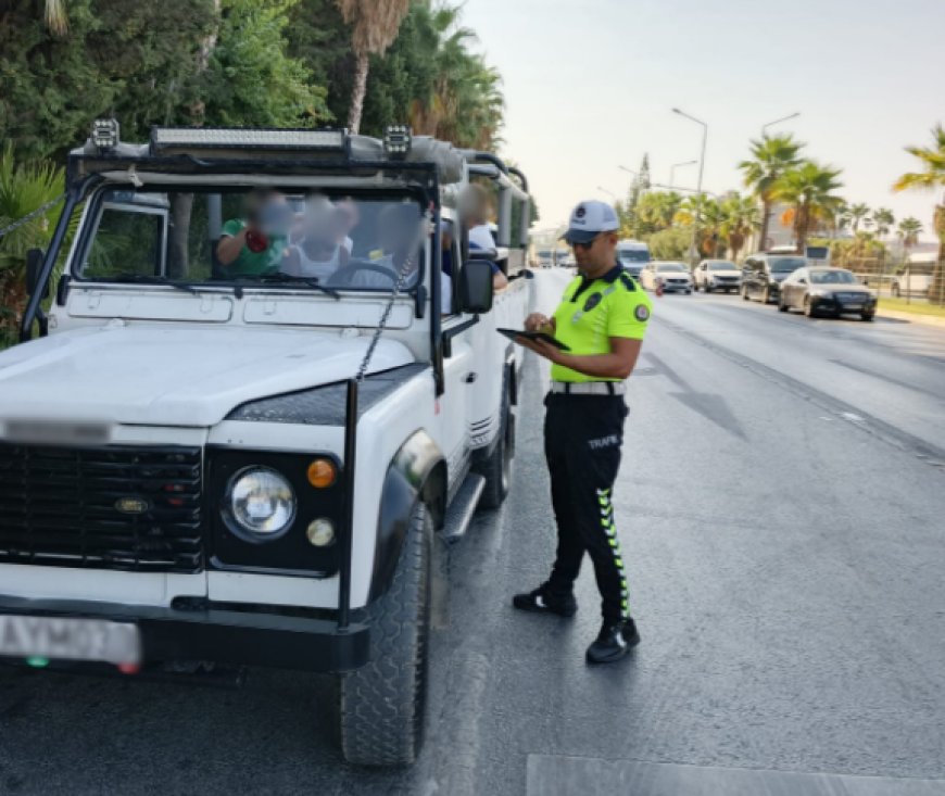 Antalya Trafik Denetimleri Artırıldı: Bir Haftada 65 Binden Fazla Araç Kontrol Edildi