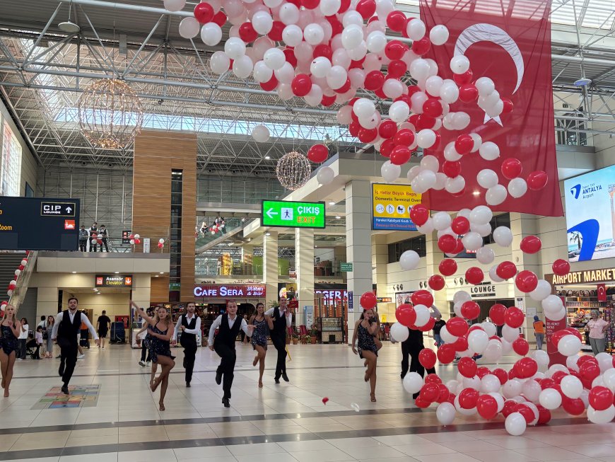 30 AĞUSTOS Zafer Bayramı, Fraport TAV Antalya Havalimanı'nda coşkuyla kutlandı.