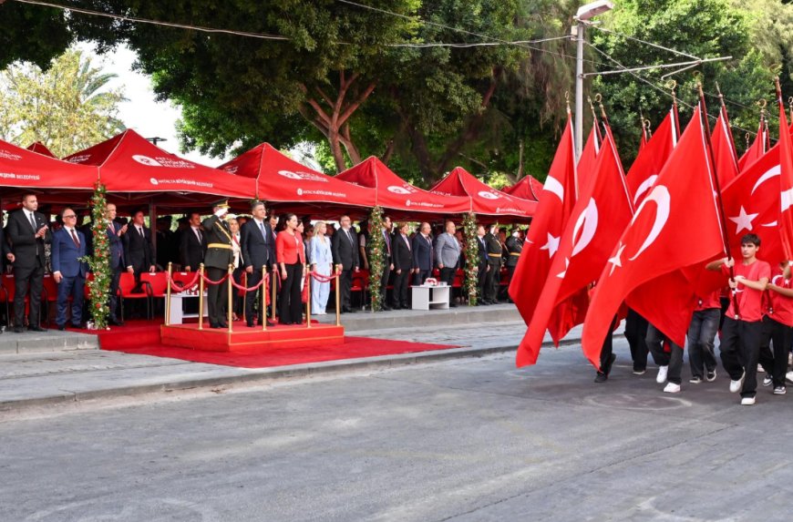 BÜYÜK ZAFER’İN 103. YILI ANTALYA’DA COŞKUYLA KUTLANDI