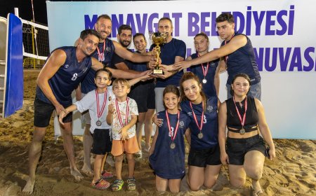 Manavgat'ta Voleybol Heyecanı Sona Erdı: Kumsalda Şampiyonlar Belli Oldu