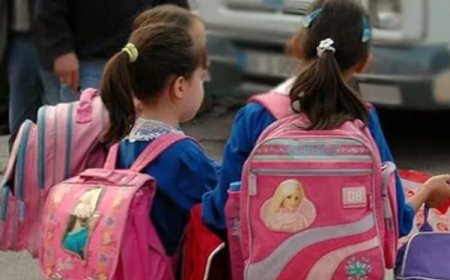 Uzmanlar Uyardı: Çocuklarda Bel Ağrısının Sebebi Ağır Çantalar Olabilir