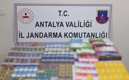 Manavgat'ta Kaçak Ürün Operasyonu: 2.200 Paket Kaçak Sigara Ele Geçirildi