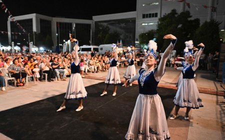 Muratpaşa'da Kültür Köprüsü: Yerleşik Yabancılar Festivalde Bir Araya Geldi