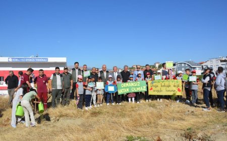 Korkuteli'de Geleceğe Nefes: 300 Öğrenci 300 Fidan Dikti