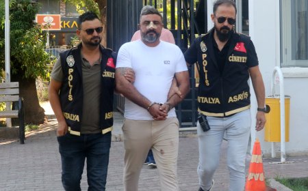 Antalya'da Kan Donduran Cinayet: Restoran İşletmecisi Öldürüldü, Katil Tutuklandı