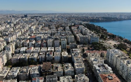 Konut Satışında Antalya'da Hareketlilik: 6 Bin 999 Konut Satıldı, Yabancılar Yine İkinci Sırada