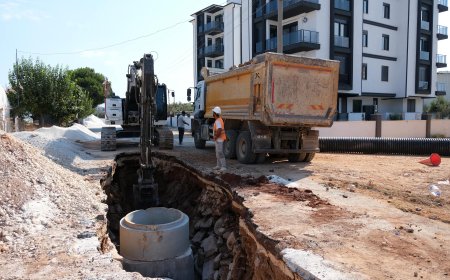 Antalya'nın Mahalleleri Rahat Bir Nefes Alıyor: Altyapı Çalışmaları Hızla Sürüyor