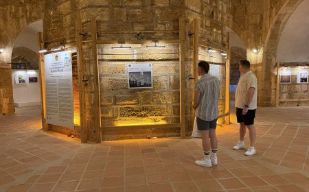 Alanya'nın Tarihi Simgeleri Ziyaretçi Akınına Uğradı