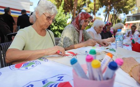 Kepez'den Anlamlı Etkinlik: Alzheimer Hastaları ve Yakınları Dokumapark'ta Buluştu