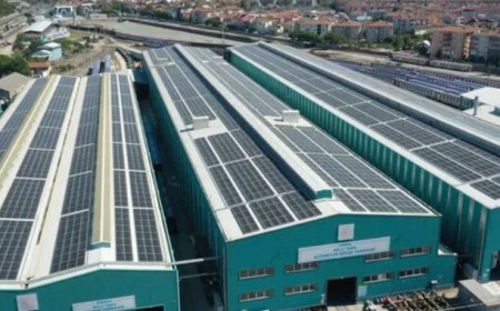 Türkiye'nin İlk Güneş Enerjili Hızlı Treni Üretiliyor