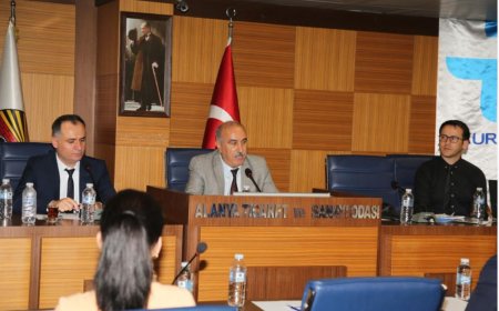 Alanya'da İstihdam İçin Kapsamlı Bilgilendirme: İŞKUR Teşvikleri ALTSO'da Anlatıldı