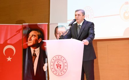 Antalya'nın Okul Sporları Başarısı Masaya Yatırıldı: Türkiye İkinciliğini Kutladılar!