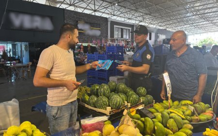 Antalya Polisi’nden Büyük Bilgilendirme Seferberliği: 1 Haftada 10 Bin Vatandaşa Ulaşıldı!