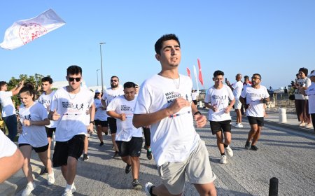 Kum Zambaklarının Geleceği İçin Koştular: Manavgat'ta Koşuyla Çevre Bilinci Artırıldı.