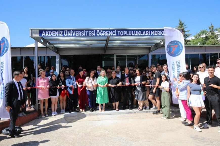 Türkiye'nin En Çok Tercih Edilen Üniversitelerinden Biri Oldu: Akdeniz Üniversitesi'nden Çifte Zafer