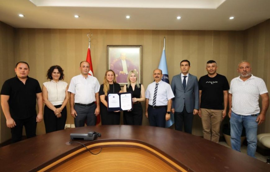Akdeniz Üniversitesi'nden Konyaaltı Muhtarlarına Ücretsiz Eğitim Desteği