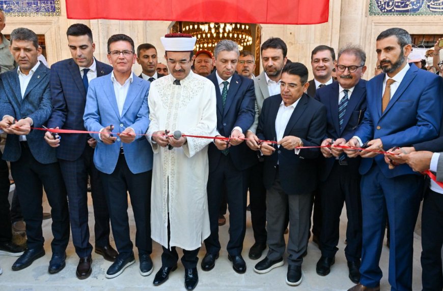 Elmalı'nın Kültürel Mirası Yeniden Canlandı: Tarihi Ömer Paşa Camii İbadete Açıldı