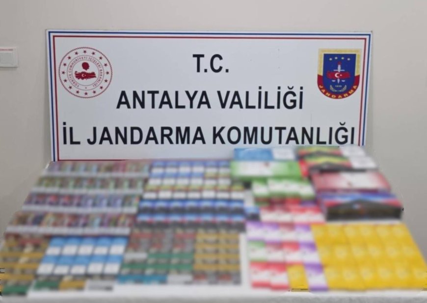 Manavgat'ta Kaçak Ürün Operasyonu: 2.200 Paket Kaçak Sigara Ele Geçirildi