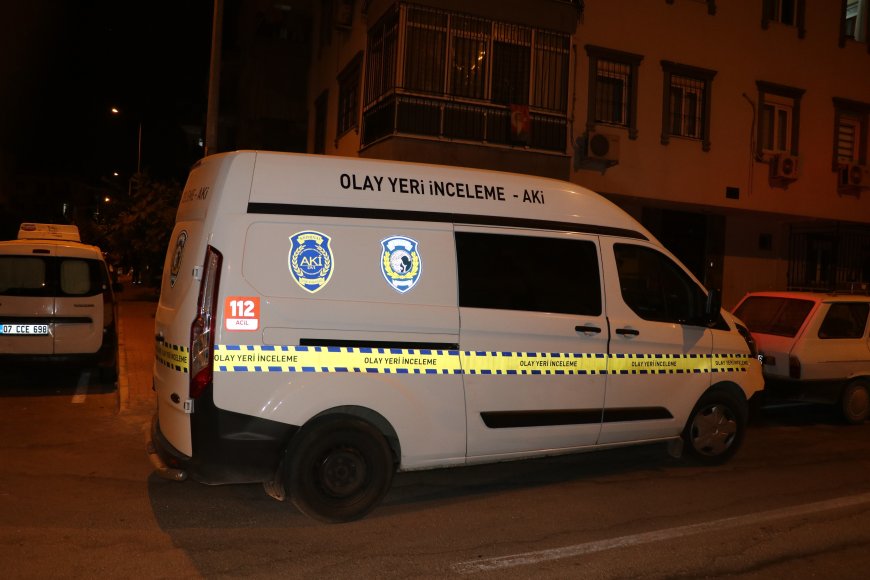 Antalya'da Korkutan Olay: Komşu Kavgasında Silah Patladı, 2 Kişi Yaralı