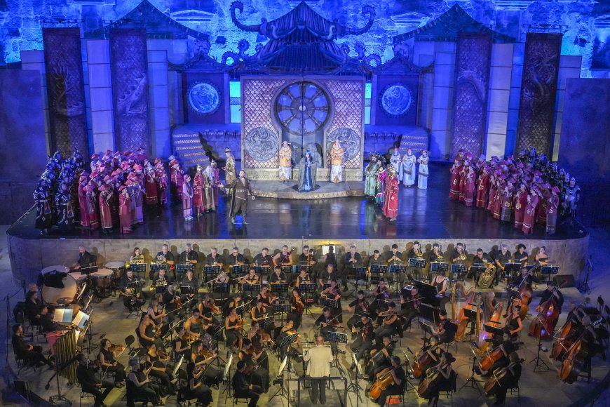 32. Uluslararası Aspendos Festivali 'Turandot' ile Perde Açtı