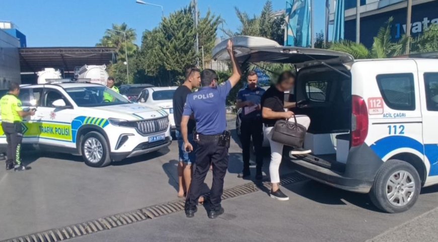 Antalya'da Alkollü Sürücü Kazaya Neden Oldu, Cezadan Kurtulmak İçin Kan Testinde Israr Etti.
