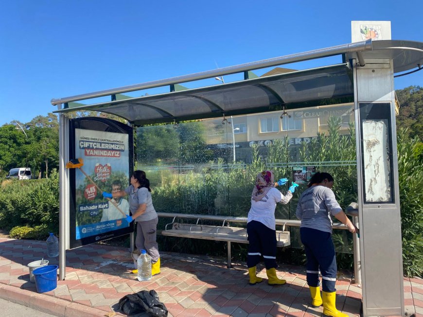Kemer Belediyesi'nden Temizlik Seferberliği