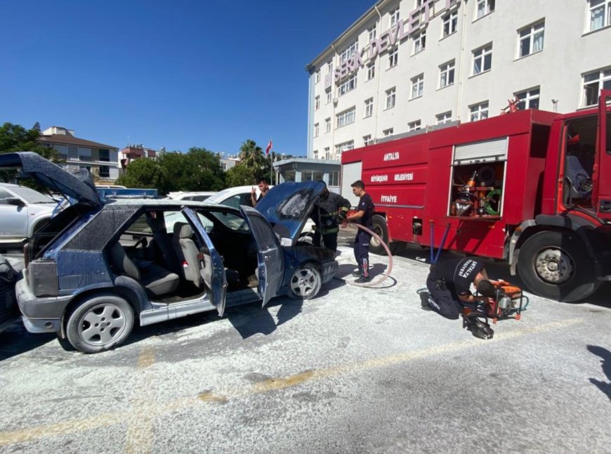 Serik Devlet Hastanesi Otoparkında Yangın: Otomobil Kül Oldu
