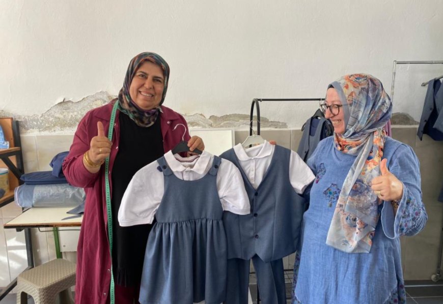Serik'te 'Sıfır Maliyetli Forma' Projesi: Okul Kıyafetini Köy Yaşam Merkezinde Üretiyorlar