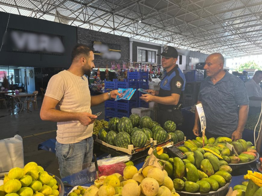 Antalya Polisi’nden Büyük Bilgilendirme Seferberliği: 1 Haftada 10 Bin Vatandaşa Ulaşıldı!