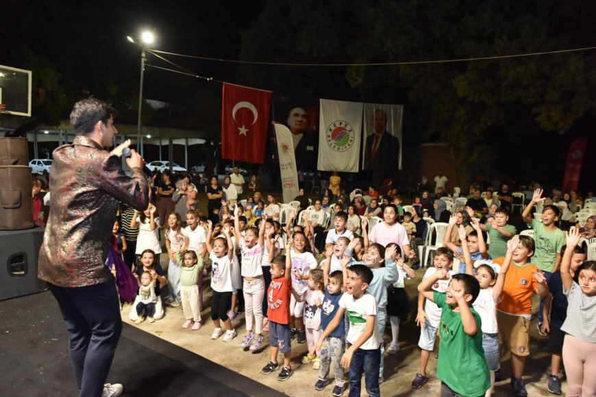Kepez’de Yaz Coşkusu Sürüyor: 'Sahne Kepez' Bu Kez Odabaşı Mahallesi'ni Şenlendirdi!