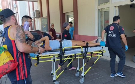 Manavgat'ta Motosiklet Kazası: Hollandalı İki Turist Yaralandı!