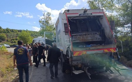 Antalya'da Dehşet: Temizlik İşçisi, Arkadaşını Çöp Kamyonunda Bıçaklayarak Öldürdü!