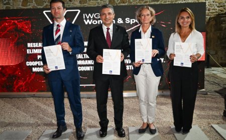 Avrupa'nın En İyi Kürekçileri Antalya'da: Prestijli Deniz Küreği Şampiyonası Başladı.