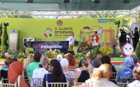 Alanya Tropikal Meyve Festivali Başladı: Üretim, Tanıtım ve Lezzet Şöleni İlk Günden Yoğun İlgi Gördü.