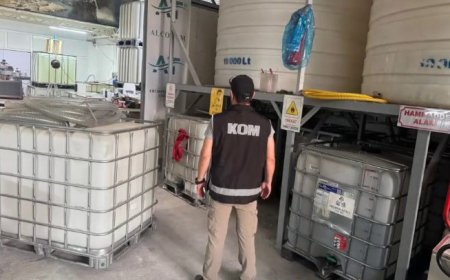 Antalya'da kaçak alkol operasyonu: 14 bin 884 litre kaçak alkol ele geçirildi