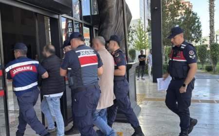 Alanya'da Sahte Pasaportla Arsa Satışı Yapan Çete Yakalandı