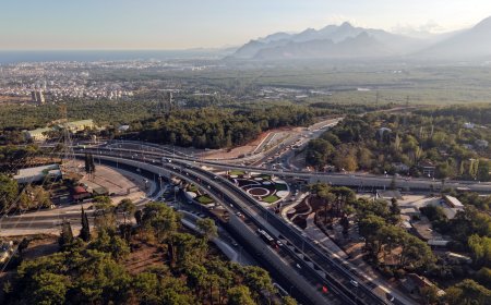 Elmalı-Avlanbeli Arası Hizmete Açılıyor: Bakan Uraloğlu Temeli Atıyor