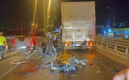 MANAVGAT'TA KORKUNÇ KAZA: Pikap Hurdaya Döndü, 1 Kişi Yaralı!