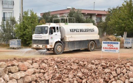 KEPEZ YOLLARINI YENİLİYOR: Demirel Mahallesi'ndeki Sokaklar Sathi Asfalt İçin Hazırlanıyor.