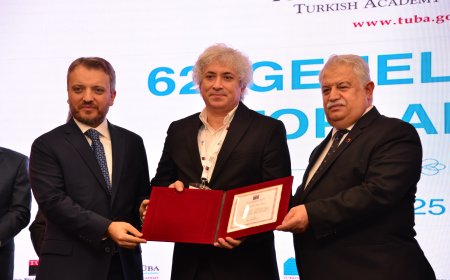 Prof. Dr. Ömer Özkan'a TÜBA Şeref Üyeliği beratı takdim edildi
